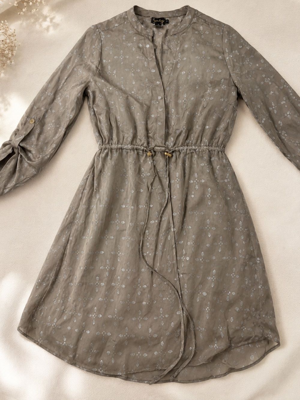 Light Olive Symbology Silver Print Tie Waist Dress | Size Small